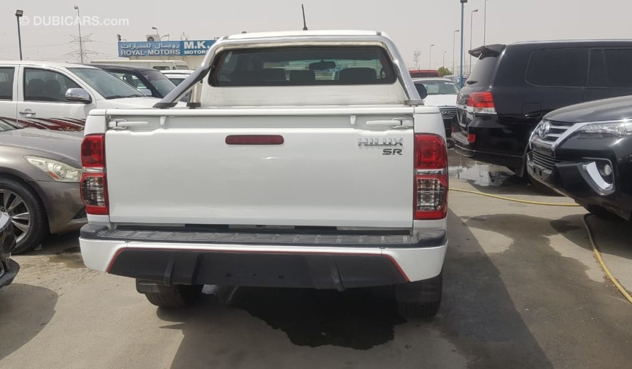 Toyota Hilux Pickup 2017 Diesel 3.0L D-4D Right hand drive Auto drive (Only For Export)