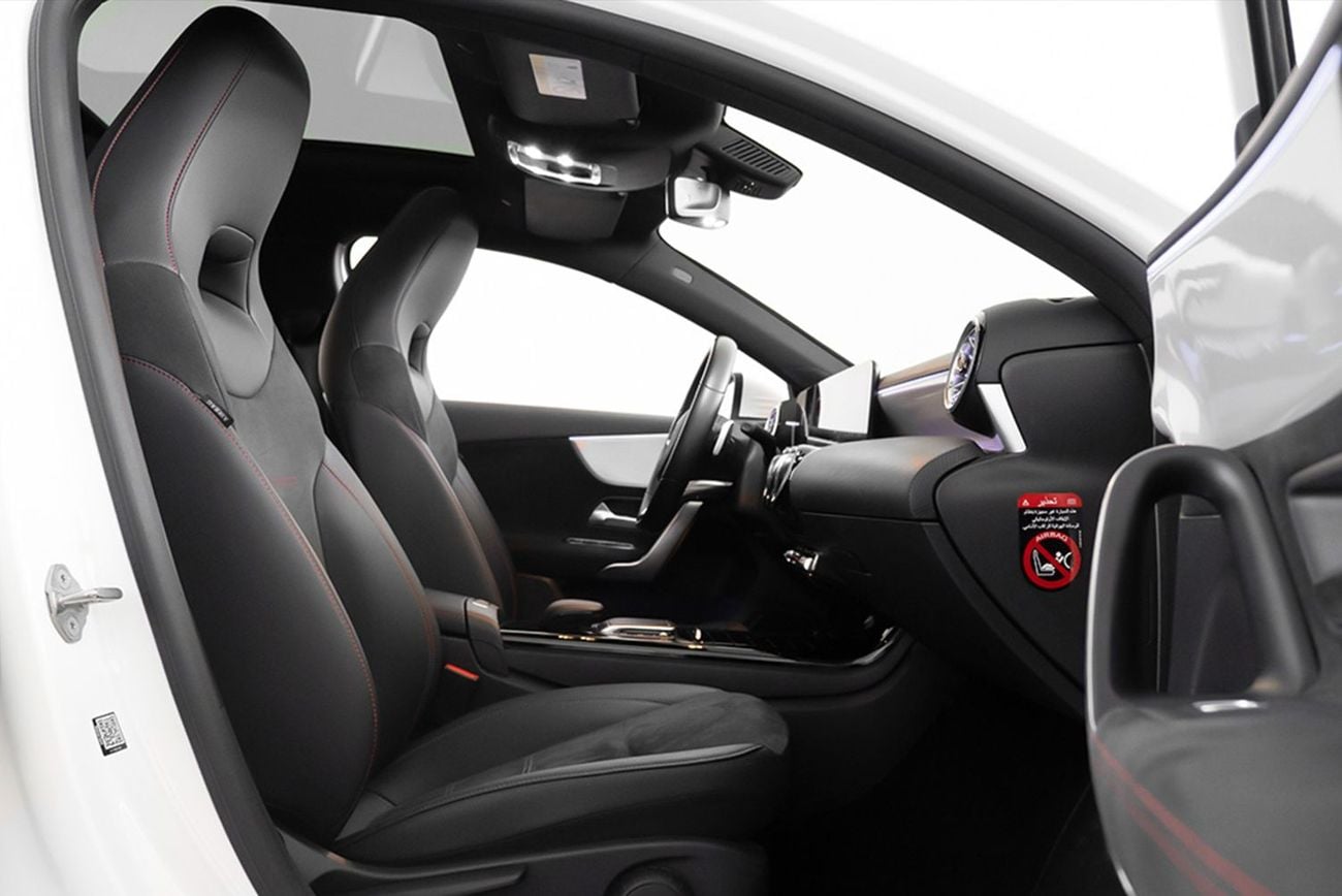 Mercedes Benz A200 Std 2.0L