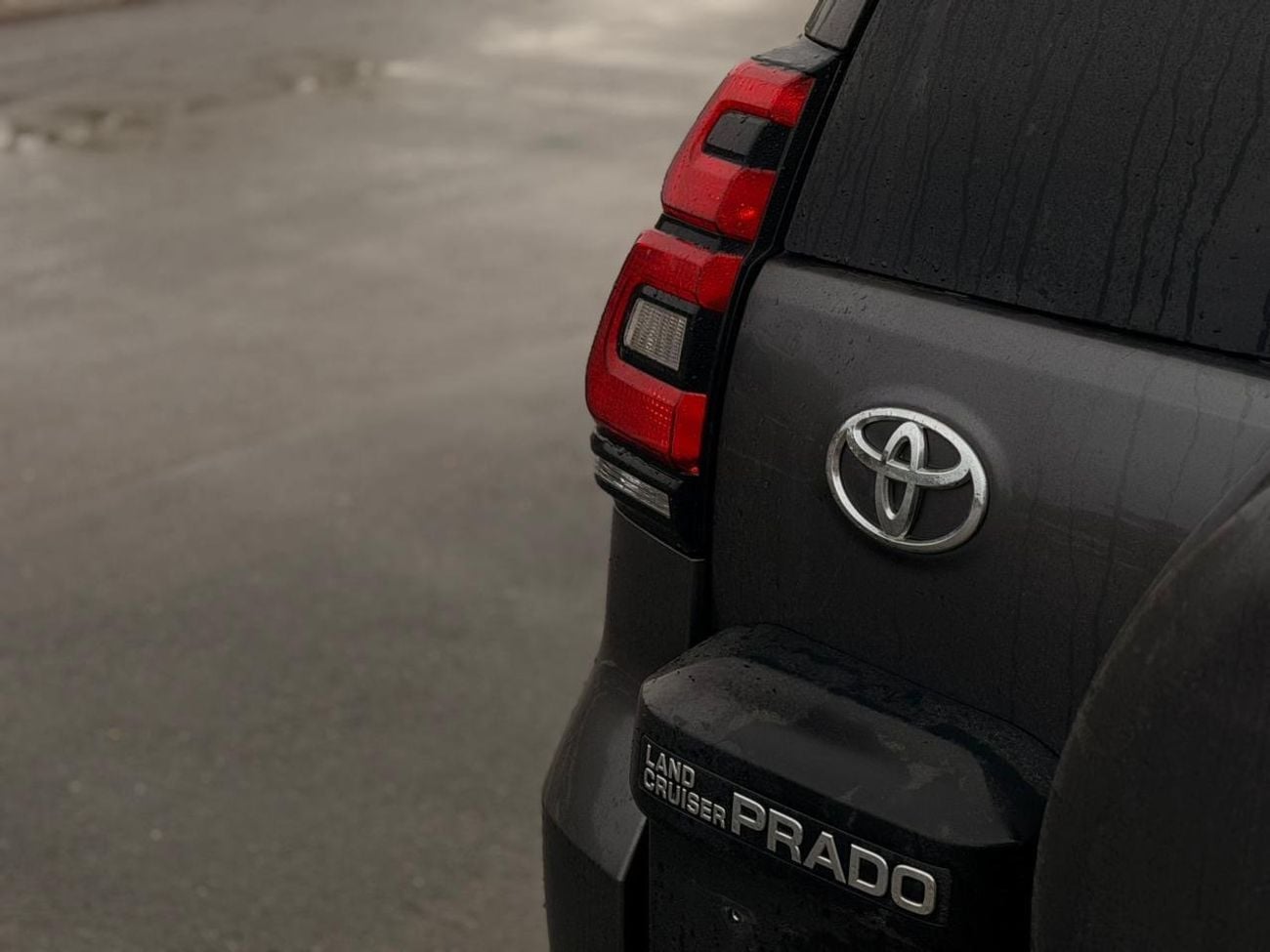 تويوتا برادو Toyota Prado 2020 RHD FULL OPTION V4 Diesel