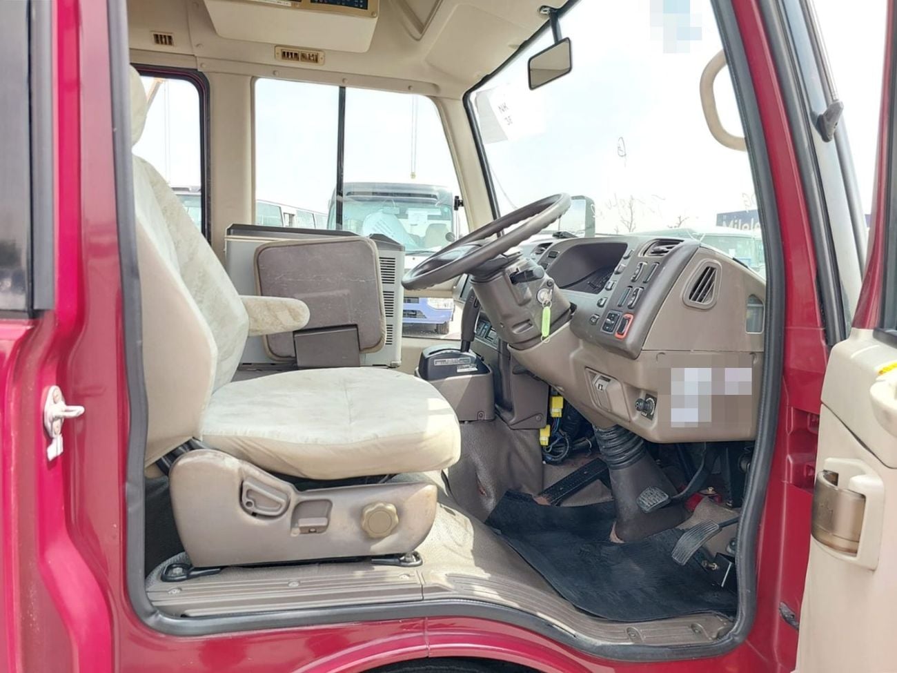 Mitsubishi Rosa 2004 MITSUBISHI ROSA BUS RIGHT HAND DRIVE(PM00362)