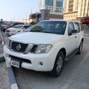 Nissan Pathfinder Std 3.5L