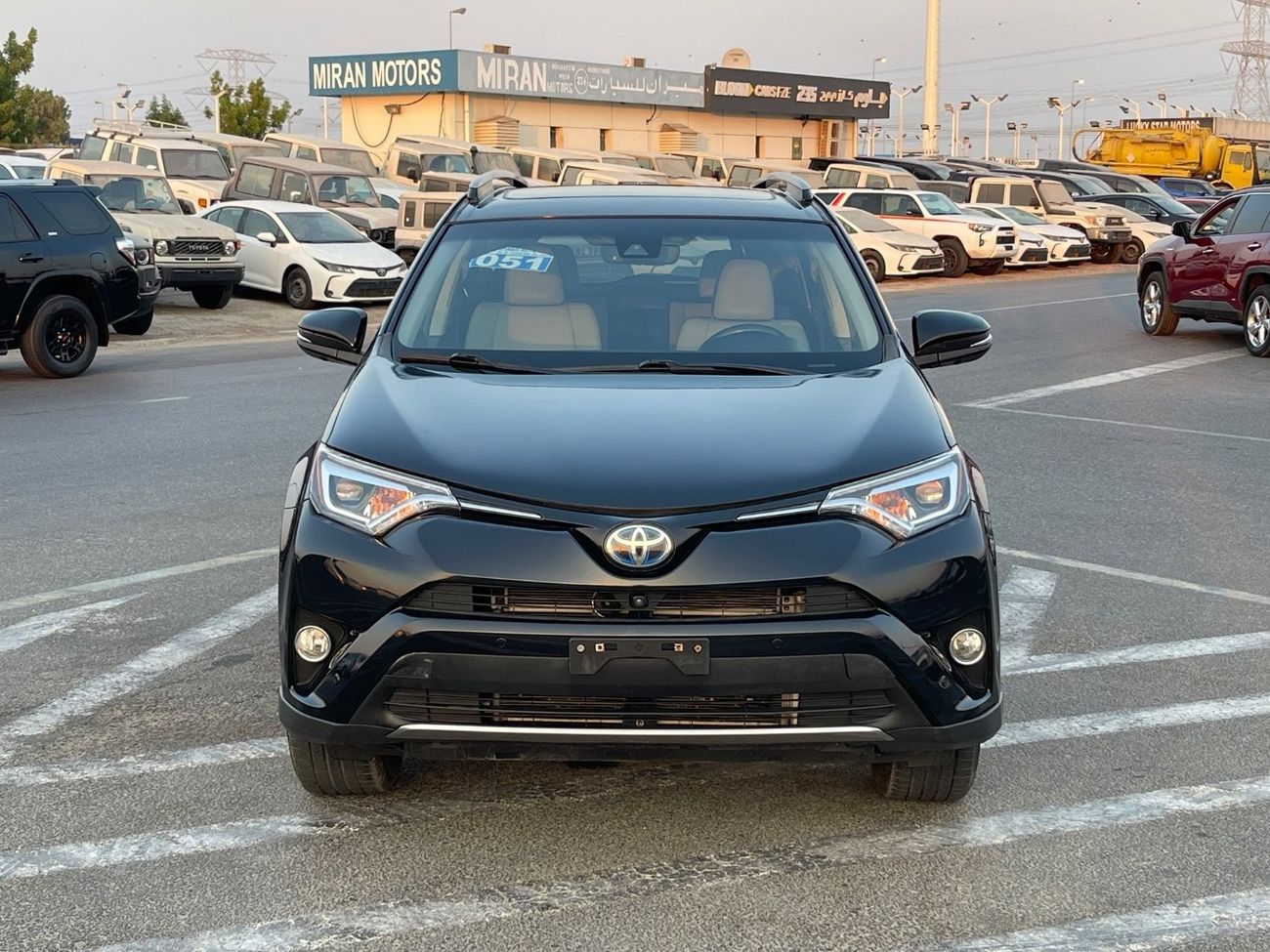 تويوتا راف ٤ 2017 TOYOTA RAV4 LIMITED HYBRID 4x4 360CAMERA FULL OPTIONS IMPORTED FROM USA