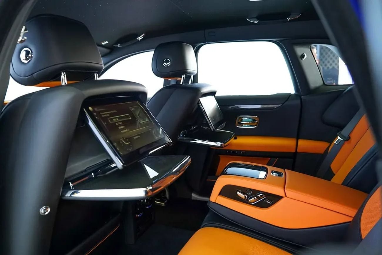 رولز رويس جوست EWB 6.75T BLACK BADGE
