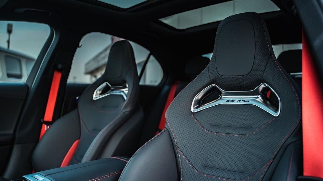 مرسيدس بنز C 63S AMG Mercedes-Benz C 63S AMG MERCEDES-BENZ C 63 S E-PERFORMANCE-HYBRID