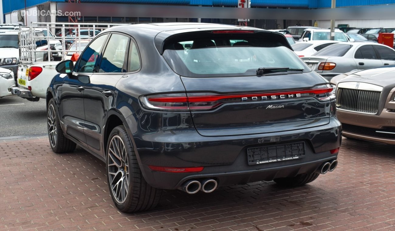 Porsche Macan