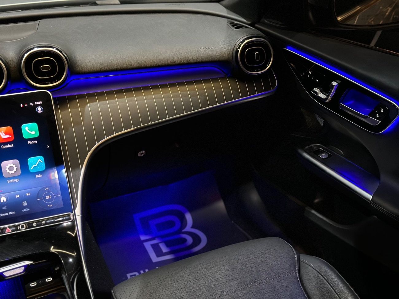 Mercedes-Benz C 300 Base MERCEDES-BENZ C300 | 2025 | FULL OPTIONS | VERY GOOD CONDITIONS