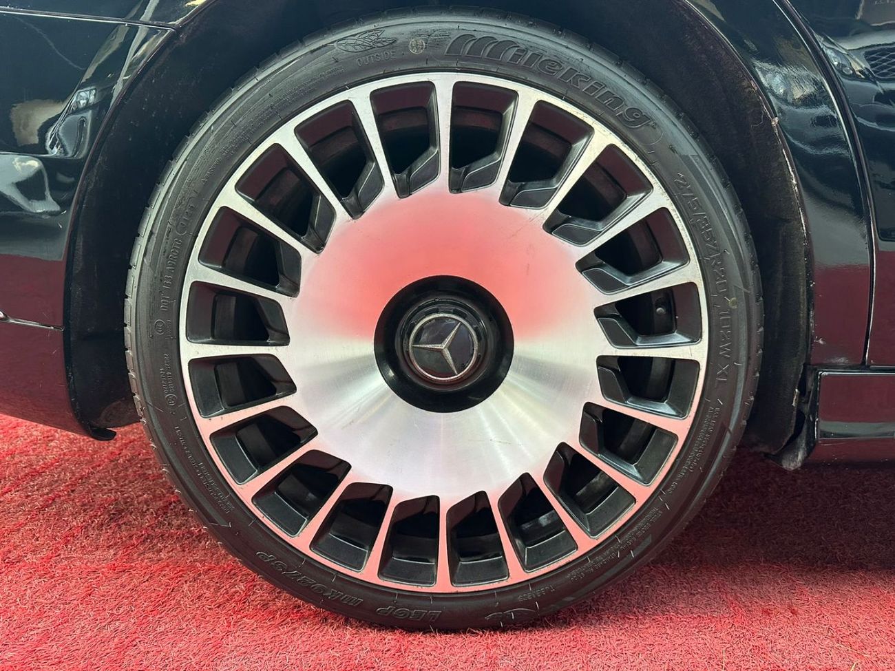 مرسيدس بنز S 550