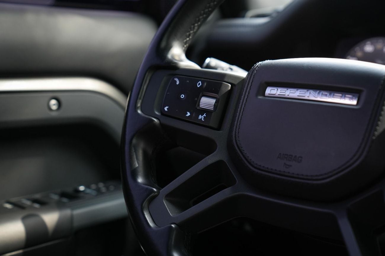 Land Rover Defender P400 110 X 3.0L (5 Seater)