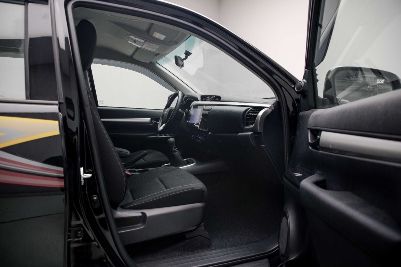 Toyota Hilux 4X2 2.7L - Attitude Black Inside Black | Export Only