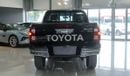 تويوتا هيلوكس SR5 DC . 4.0L . Petrol . 4WD . 6-Speed Automatic . 5 Seats . 4 Doors