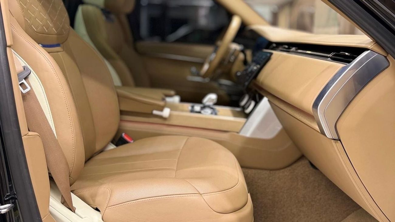 Land Rover Range Rover LWB SV P615 4.4L | Under Al Tayer Warranty