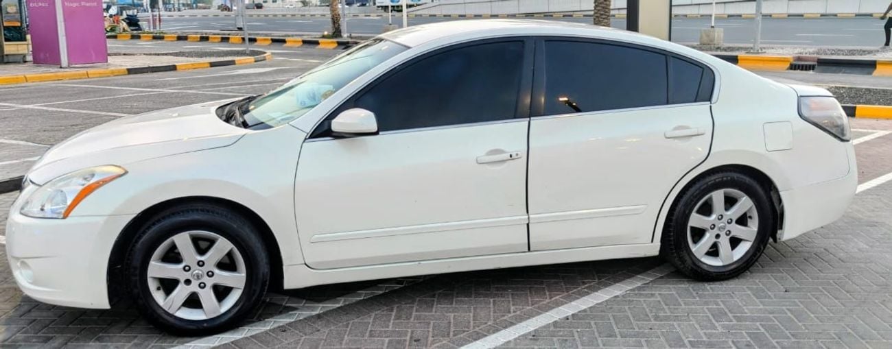 نيسان ألتيما Std 2.5L