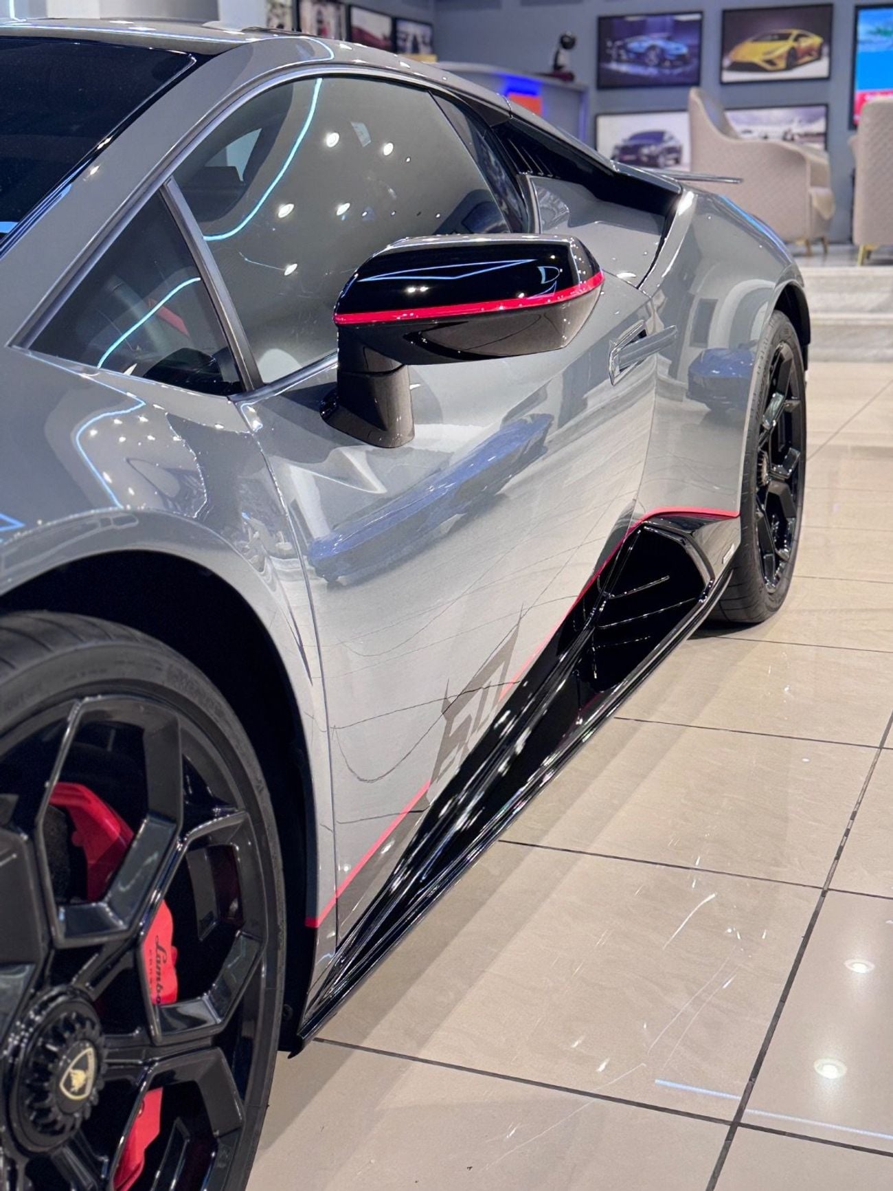 Lamborghini Huracan TECNICA