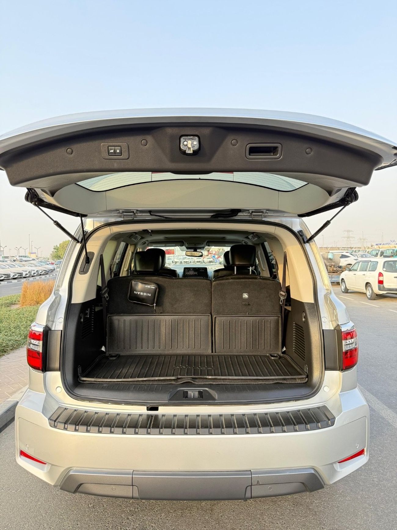 Nissan Armada SL Full Option 2023