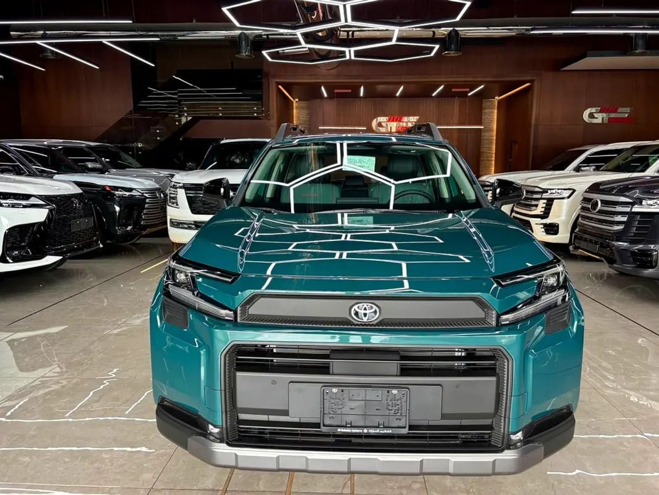 تويوتا راف ٤ ADVENTURE RAV4 Adventure - Brand GCC Specs