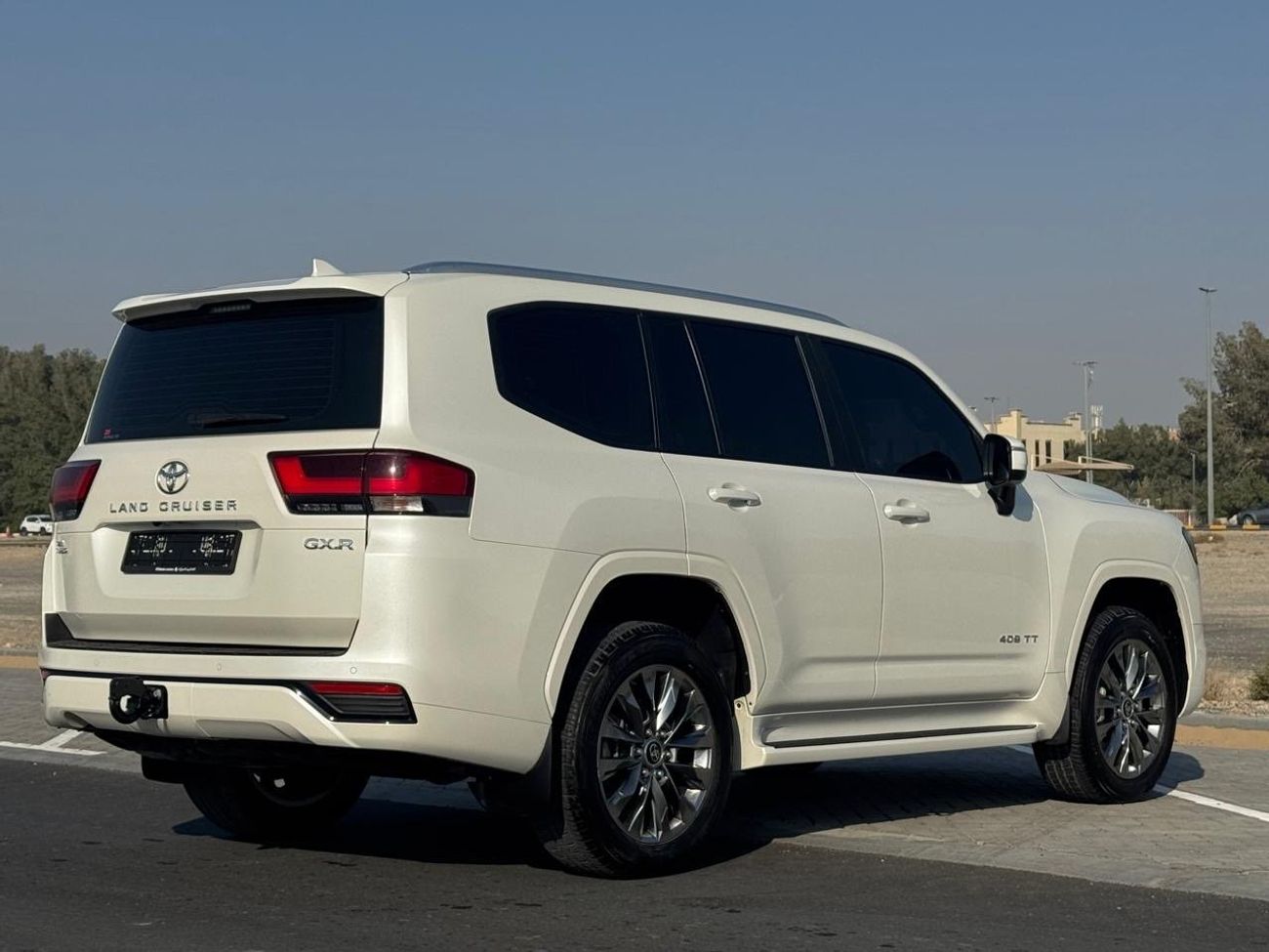 Toyota Land Cruiser LAND CRUISER,GXR 2023 3.5TWIN TURBO.GCC,Free accident