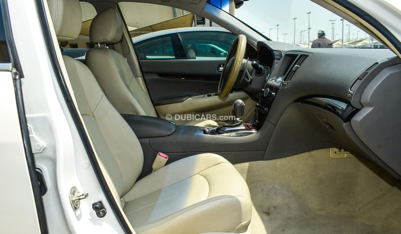 Infiniti G25