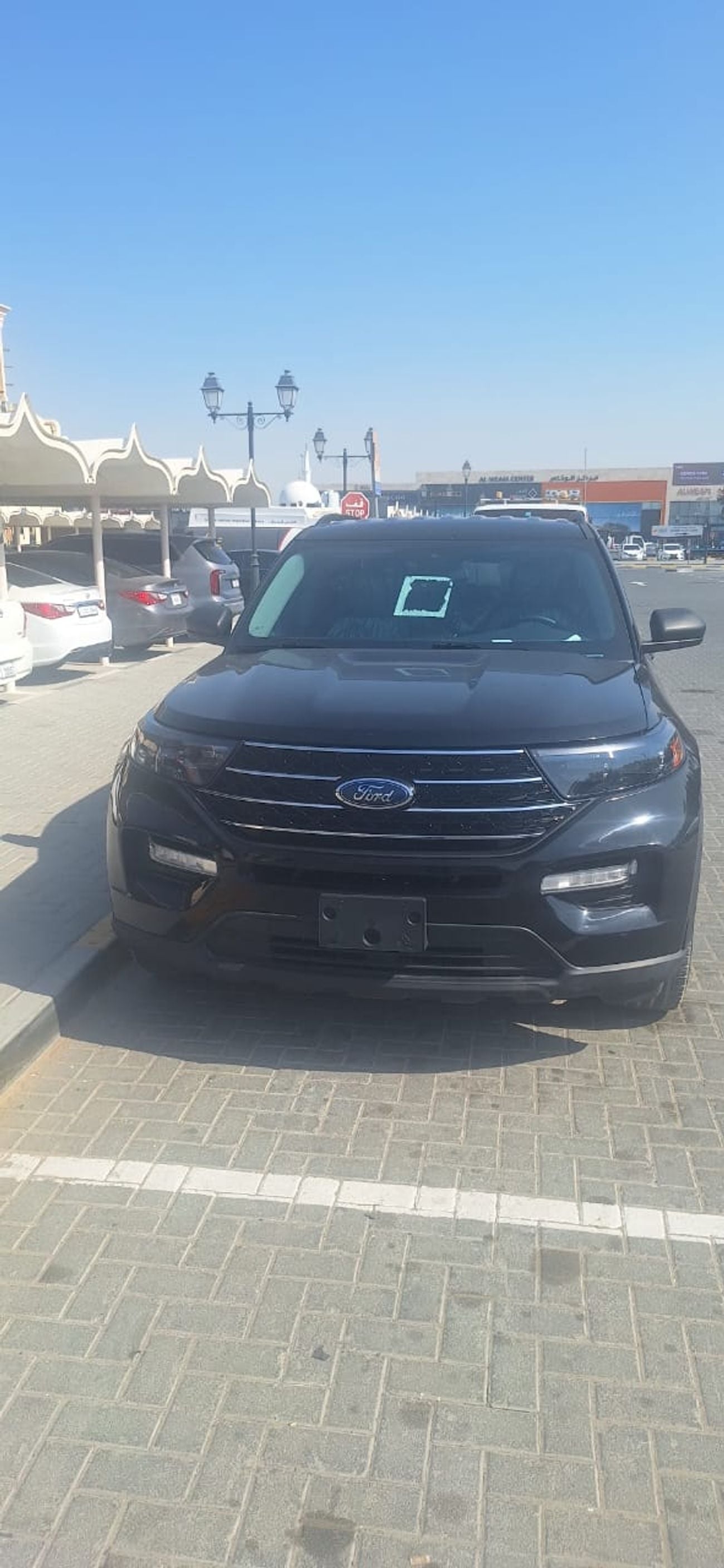 Ford Explorer XLT 200A 2.3L 4WD