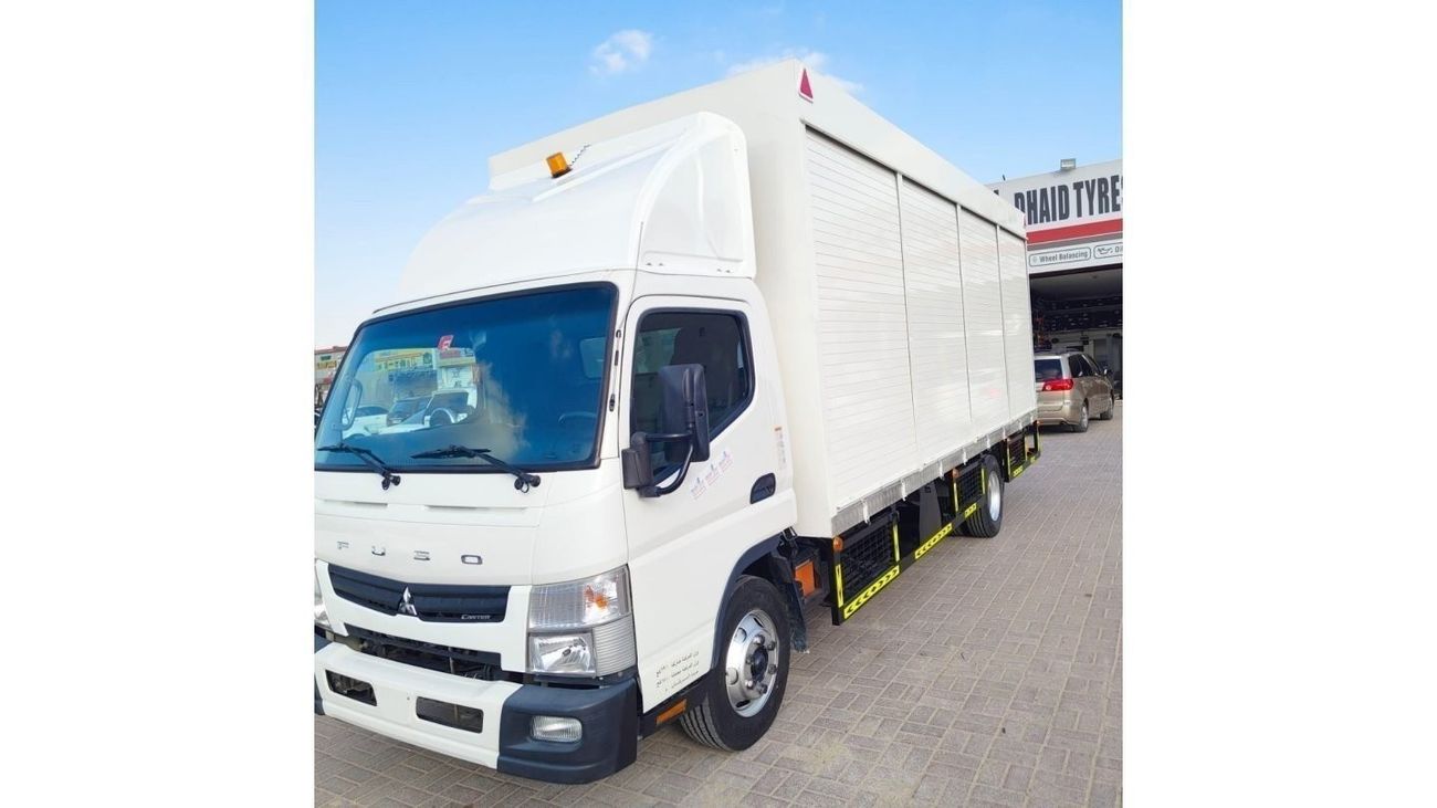 Mitsubishi Canter Van Mitsubishi Canter 2022 Diesel 4,7 White Exterior with