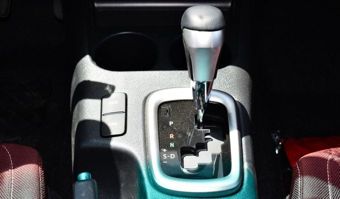 تويوتا هيلوكس SGLX S GLX 2.7L 4WD A/T S GLX 2.7L 4WD, KEYLESS ENTRY, PUSH START, SEAT COOLER , MODEL 2024 SAUDI SP