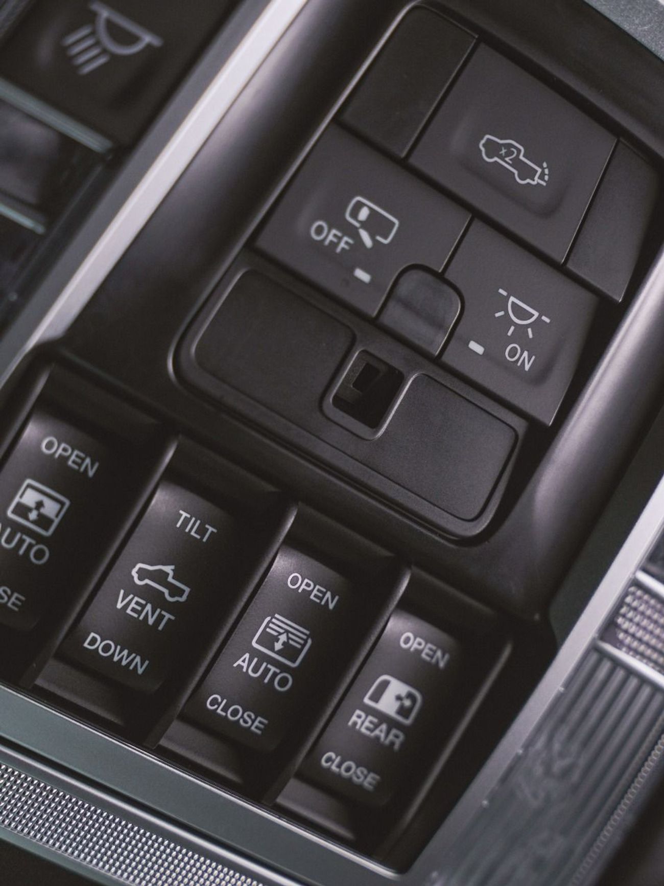 RAM 1500 RAM Rebel 2025 - 3.0TT - Warranty 3 Years @ Official Dealer