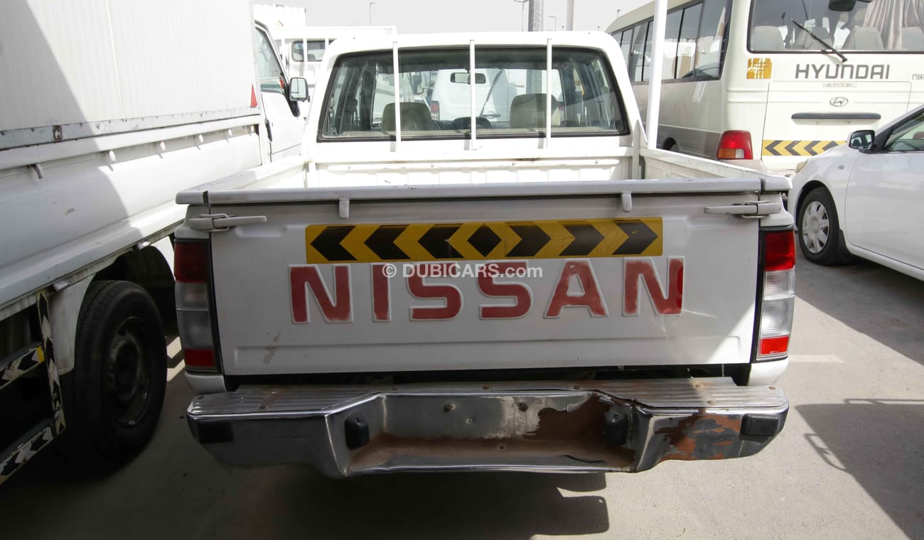 نيسان بيك آب