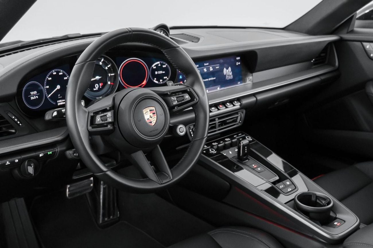 Porsche 911 CARRERA