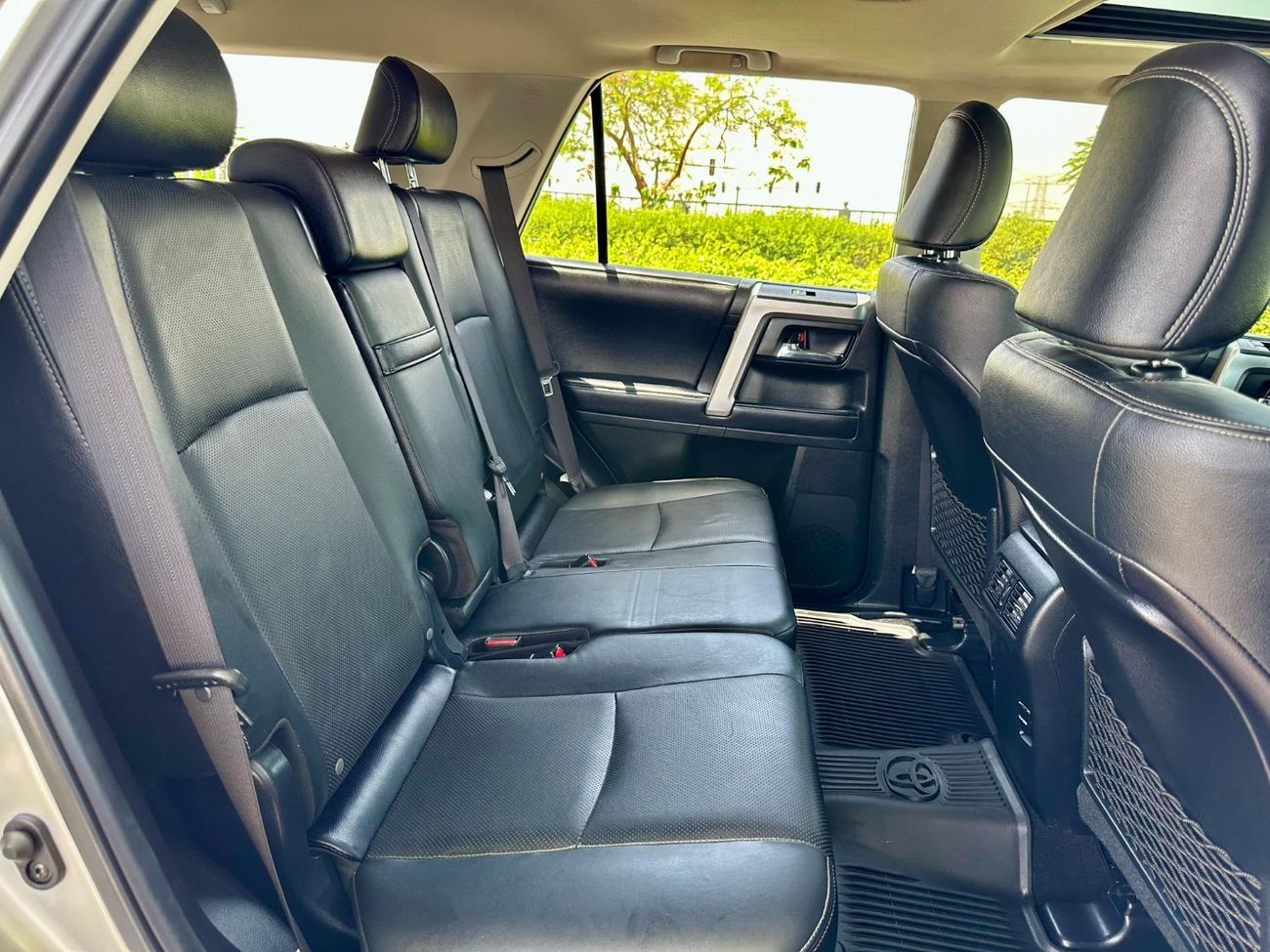 Toyota 4Runner LIMITED Full option