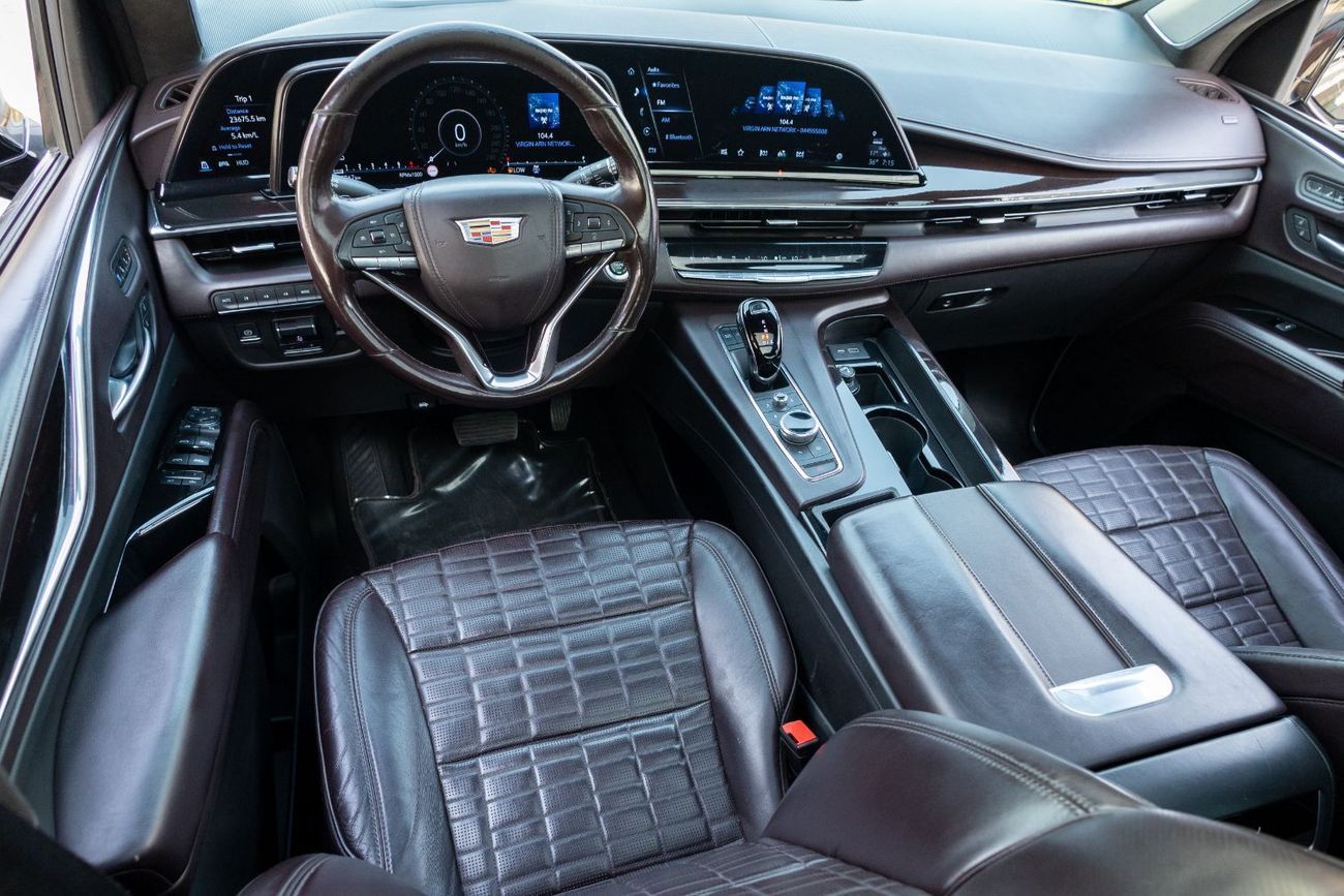 Cadillac Escalade Sport Platinum 6.2L 4WD