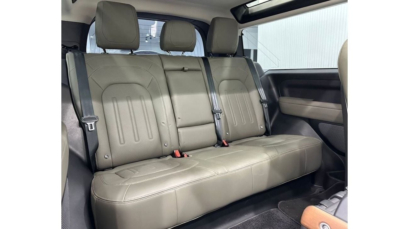 Land Rover Defender 2021 Land Rover Defender P400 90 HSE, April 2026 Land Rover Warranty, Full Options, GCC