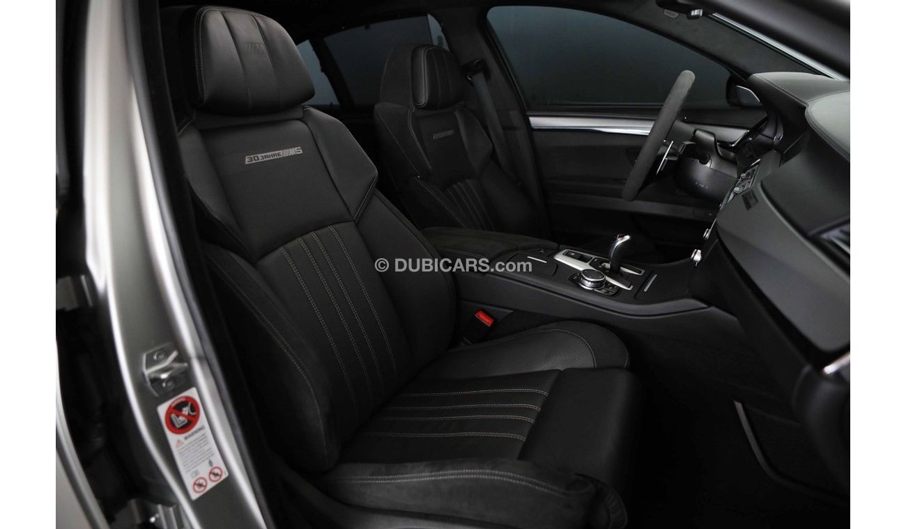 بي أم دبليو M5 2015 BMW M5 30 Jahre Edition (1 of 300 Worldwide! BMW Warranty & Service)