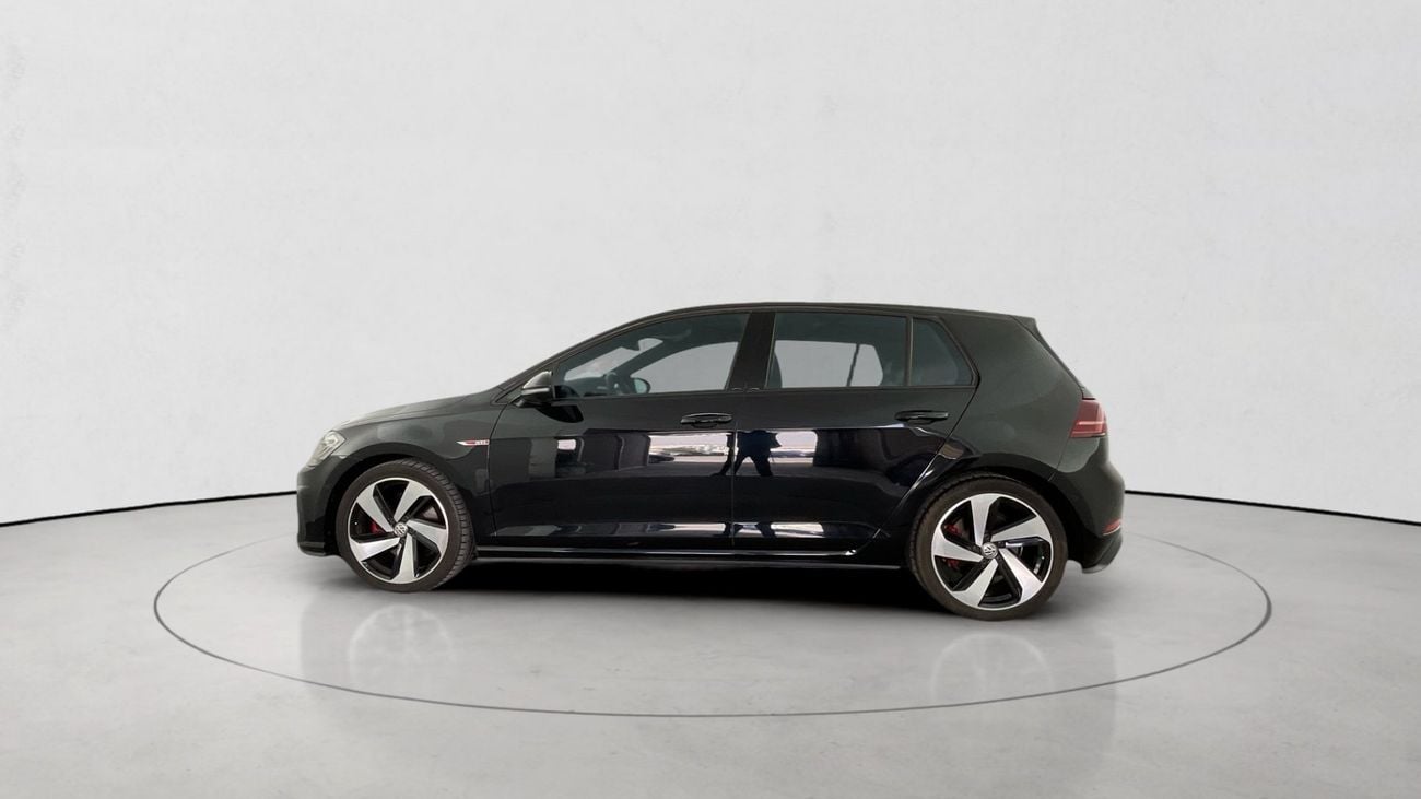 فولكس واجن جولف 2.0 TSI A7 DSG GTI 230 SPORT NAV | شامل الضمان | 0 ﺪﻔﻋﺓ ﺃﻮﻟﻯ