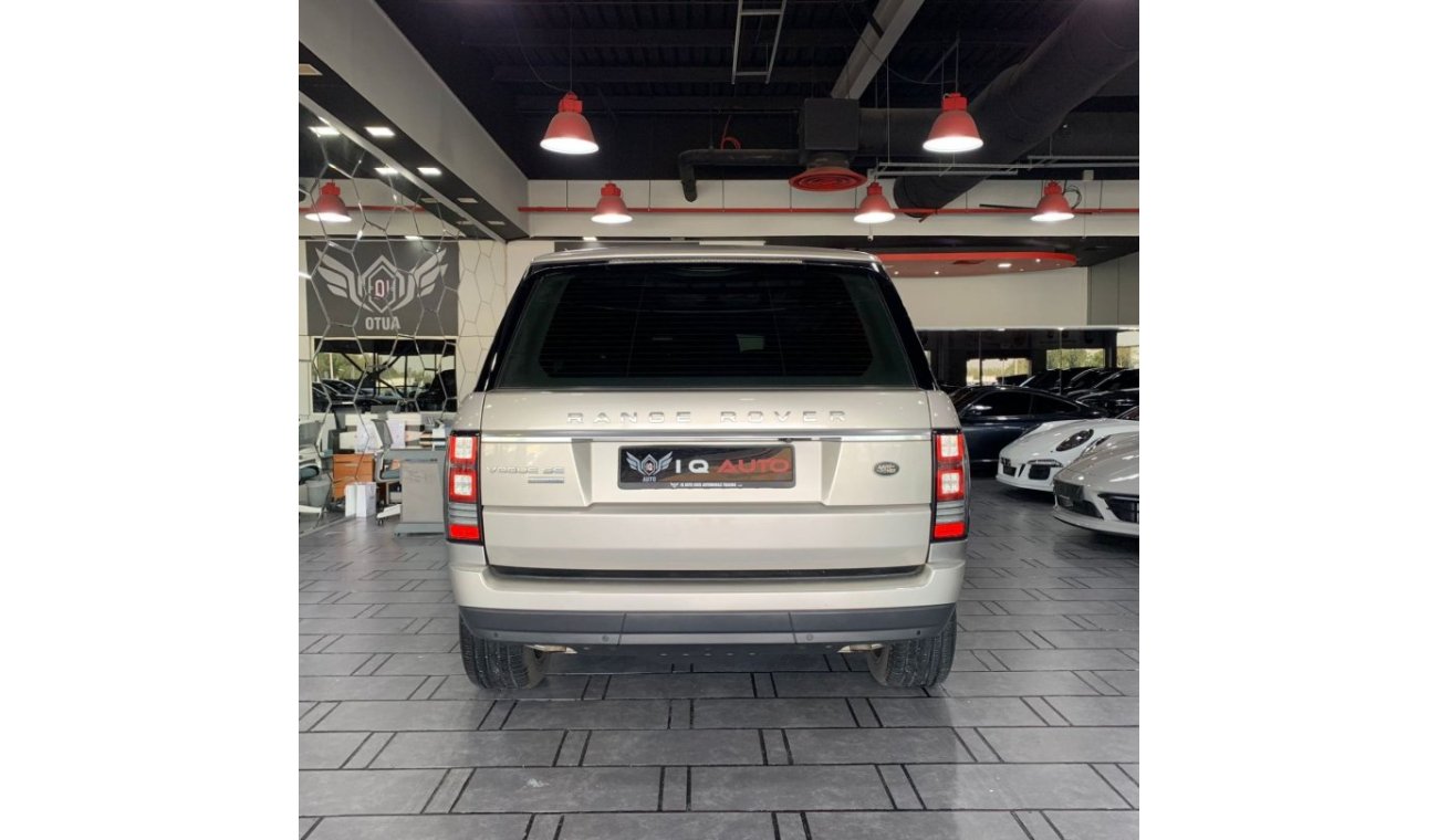 Land Rover Range Rover Vogue SE Supercharged AED 5299/MONTHLY | 2015 LAND ROVER RANGE ROVER  VOGUE SE SUPER CHARGED | GCC