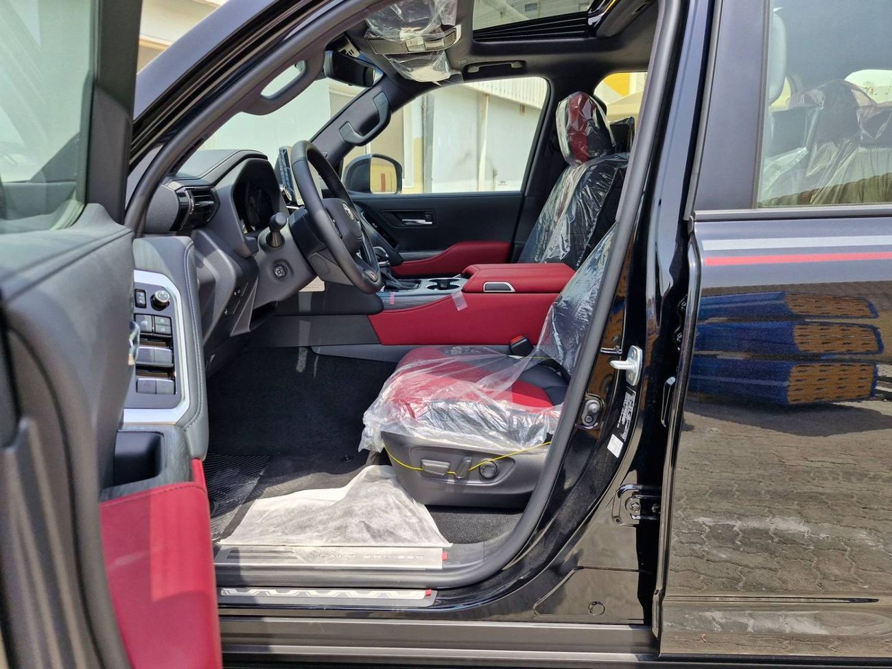 Toyota Land Cruiser 2025 TOYOTA LAND CRUISER GR-S 3.5L HYBRID 7-SEATS GCC BRAND NEW 0KM