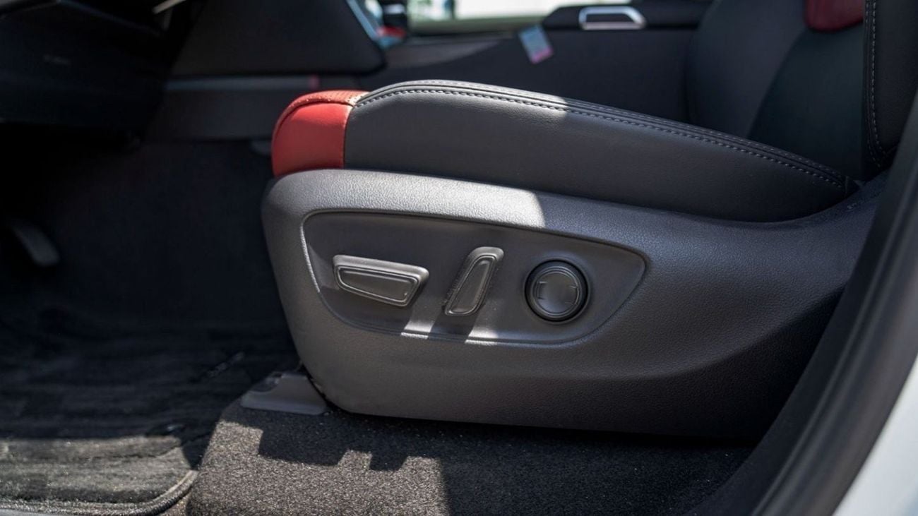 Toyota Land Cruiser LAND CRUISER LC 300 VXR 3.5L petrol MY2024 for export only