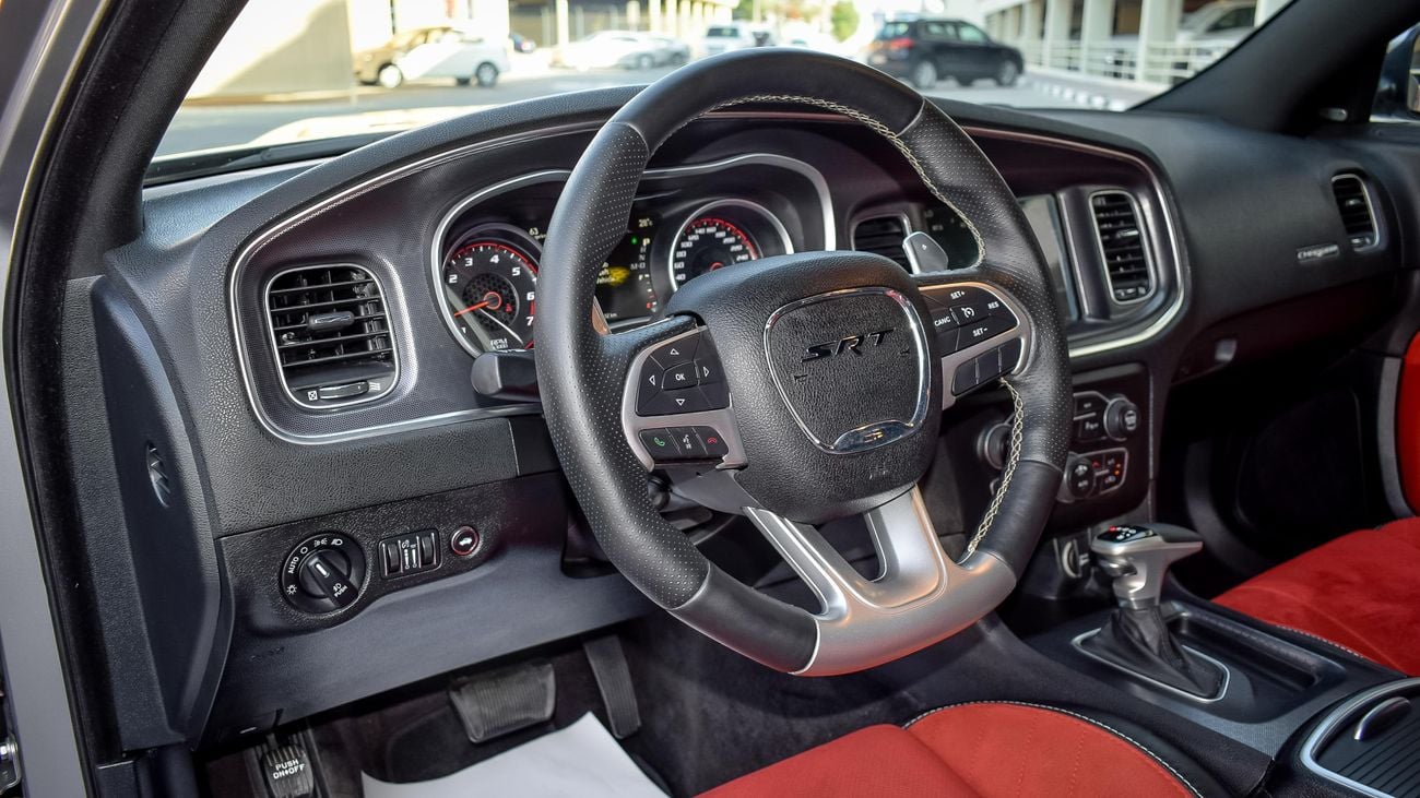 Dodge Charger SRT 392 HEMI