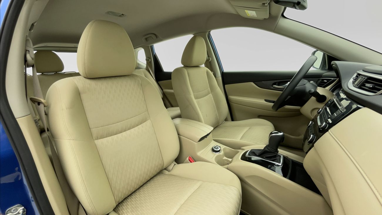 نيسان إكس تريل S 4WD 2.5 | بدون دفعة مقدمة | اختبار القيادة في المنزل