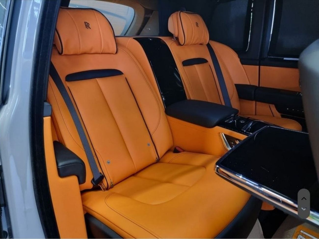 Rolls-Royce Cullinan VIP 2023 ORANGE INTERIOR