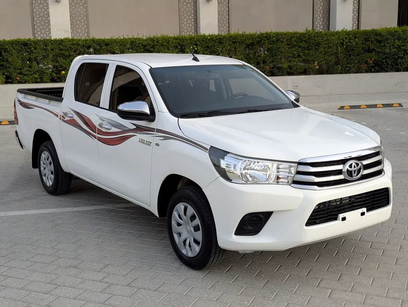 Toyota Hilux GL Double Cab 4X2 GCC Premium Condition Clean Inside Out With Low KM