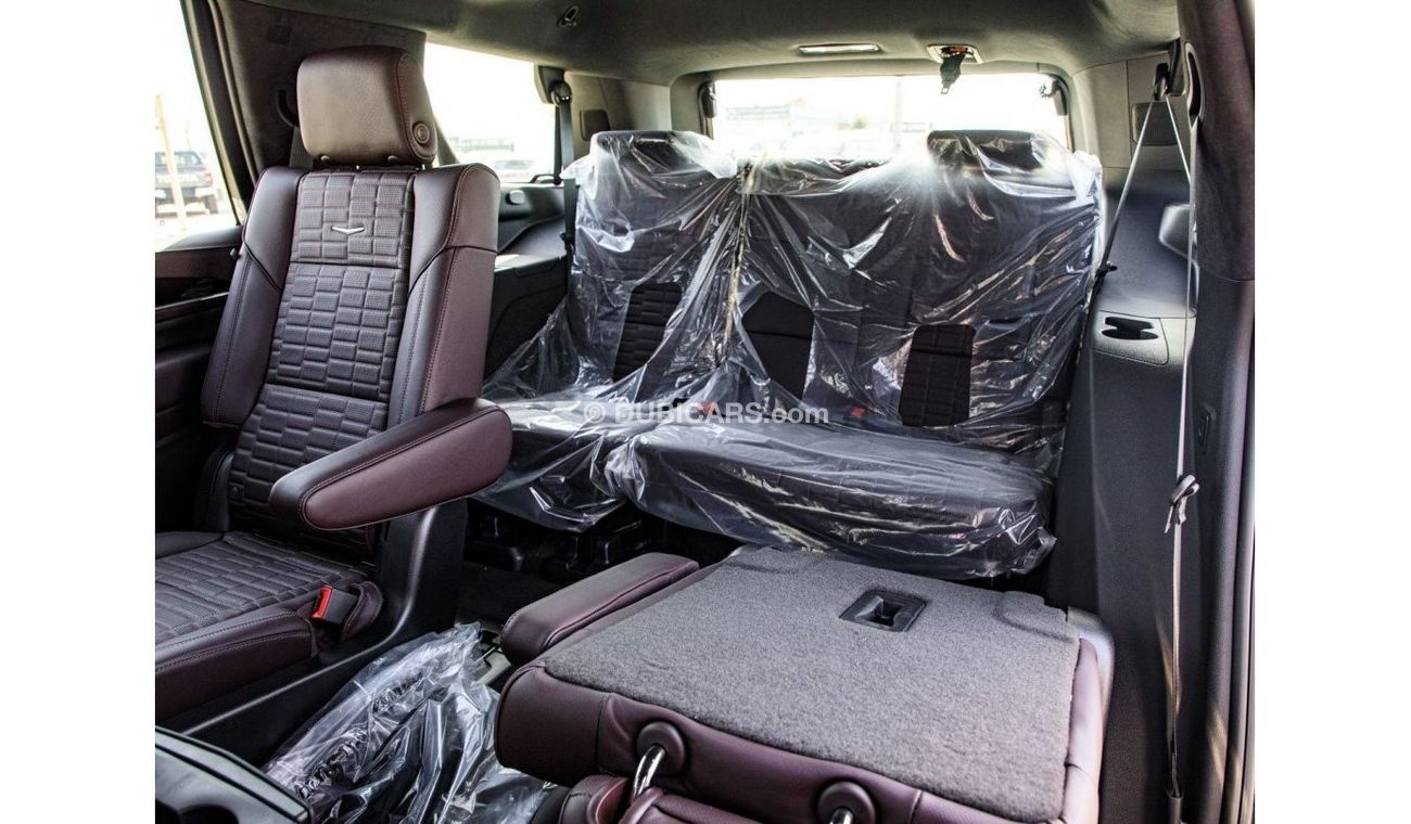 Cadillac Escalade 4WD LUXURY PLATINUM TV + 36 SPEAKER/GCC. Local Registration +10%