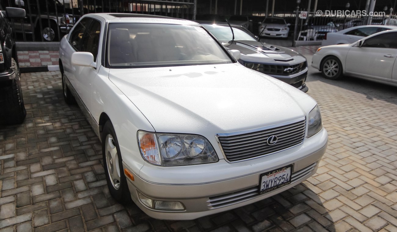 Lexus LS 400