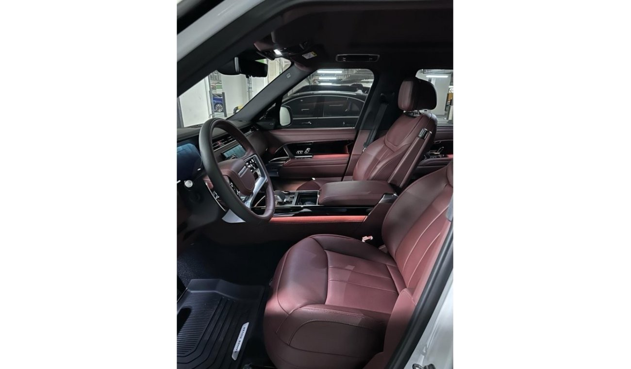 لاند روفر رانج روفر فوج HSE RANGE ROVER VOGUE HSE V8 P530 / 2023 /GCC