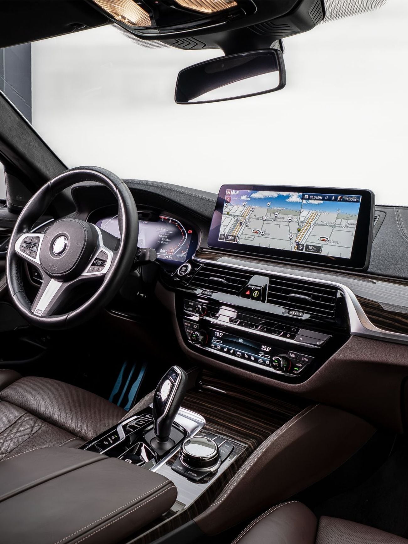 بي أم دبليو 540i M SPORT COMFORT
