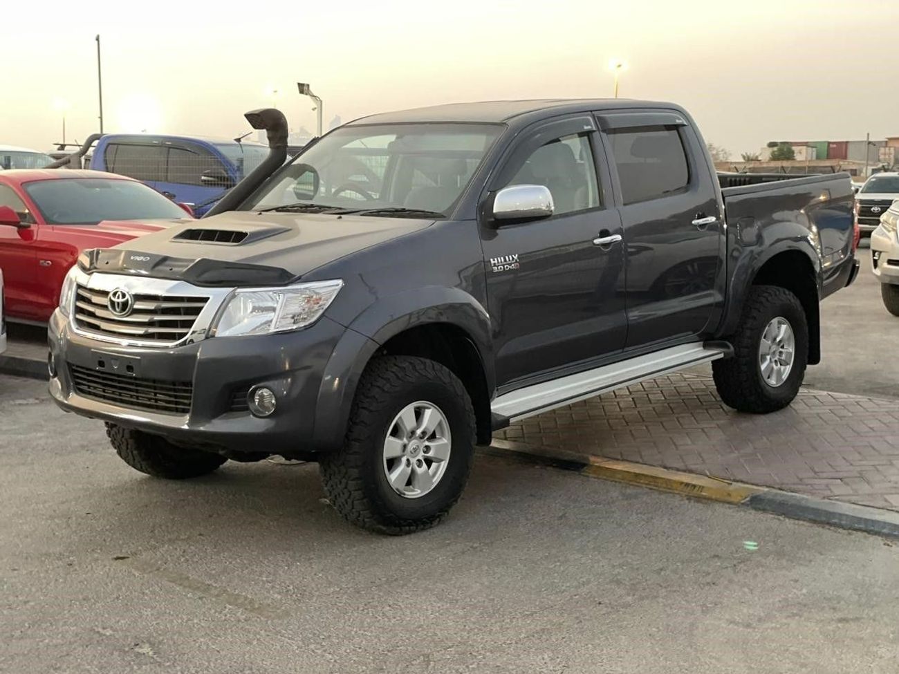 تويوتا هيلوكس 2010 TOYOTA HILUX DOUBLE CABIN D4D
