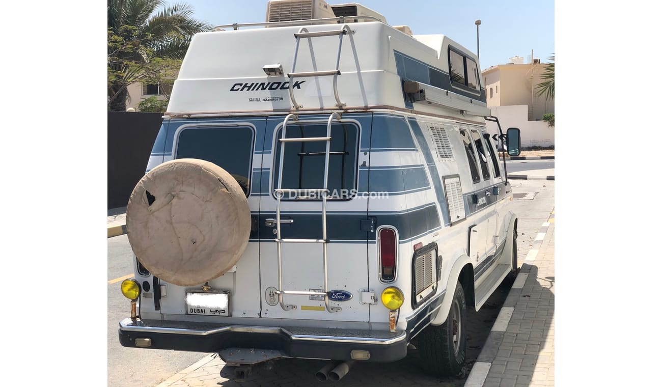 Ford Econoline RV Van - Chinook