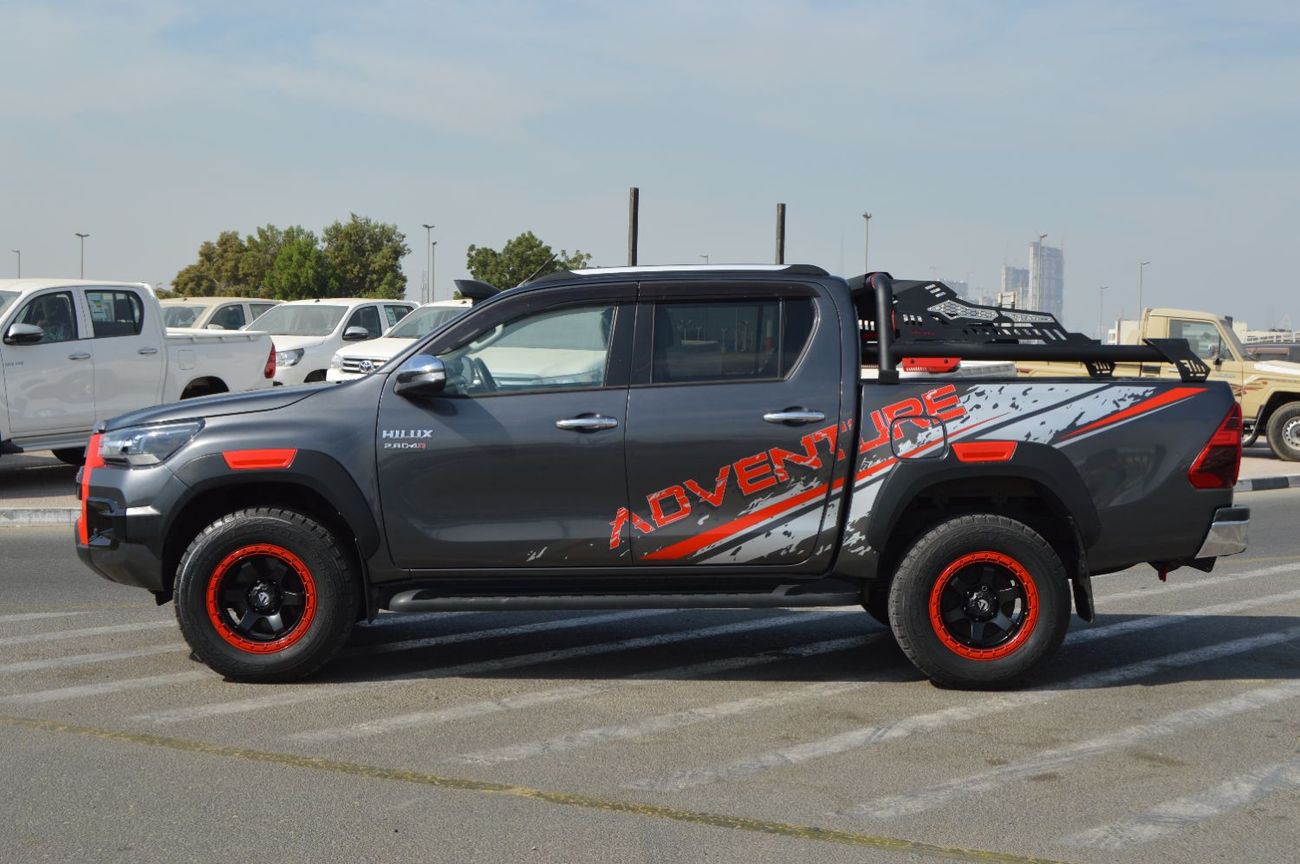 Toyota Hilux Double cabin 2.8L, perfect inside and outside