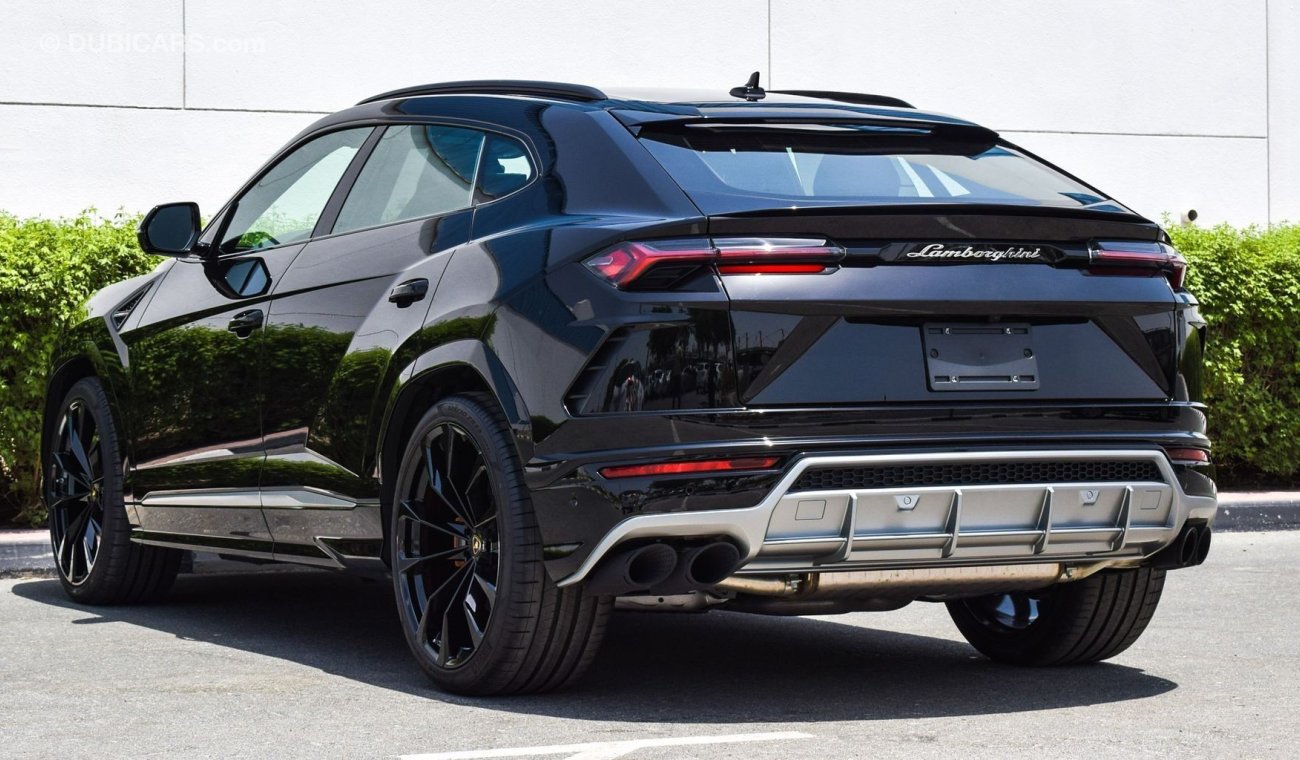 Lamborghini Urus Carbon Fiber Package (Export).  Local Registration + 10%