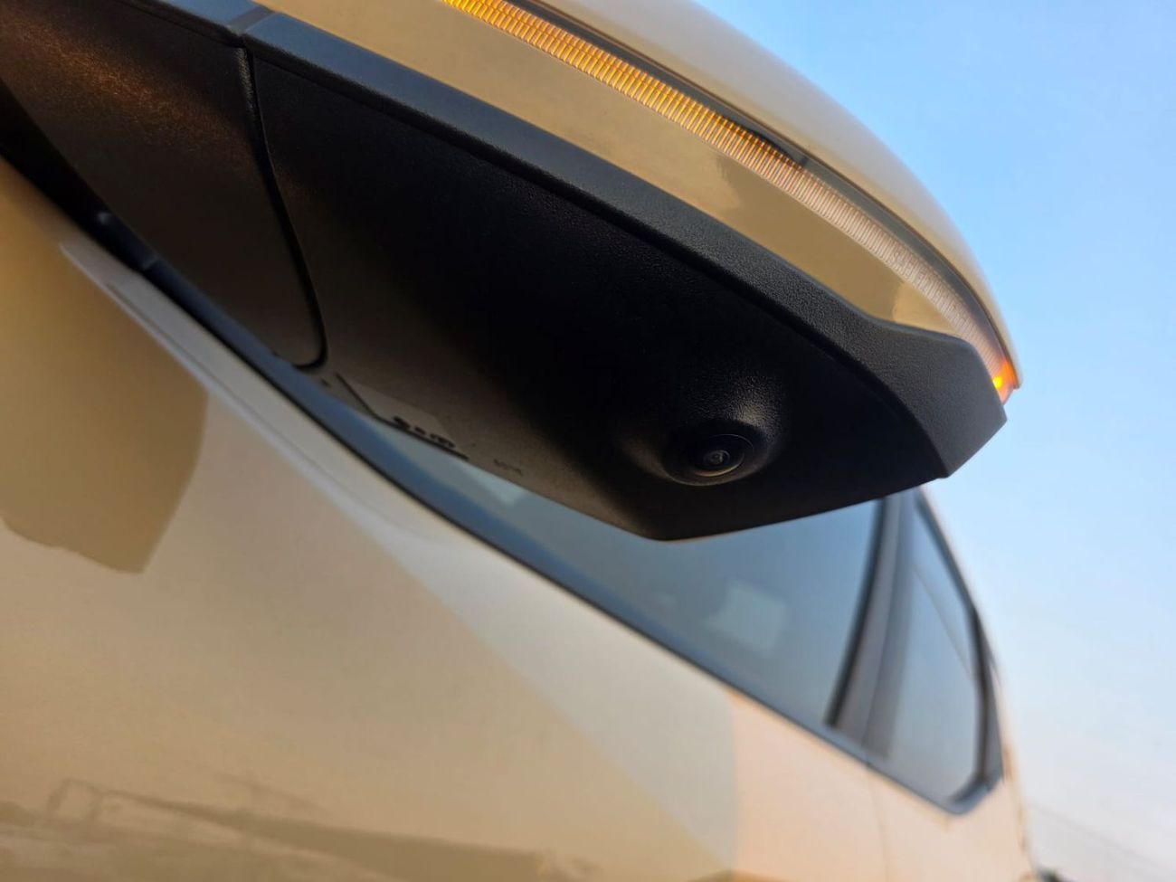 Hyundai Santa Cruz 2.5 Turbo engine 4x4 , sunroof , 360 cameraa and original leather seats