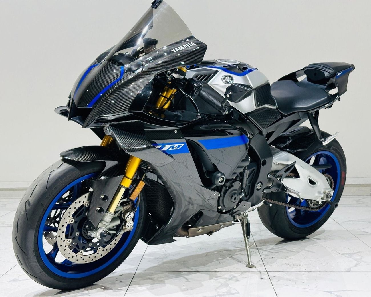 Yamaha YZF-R1M