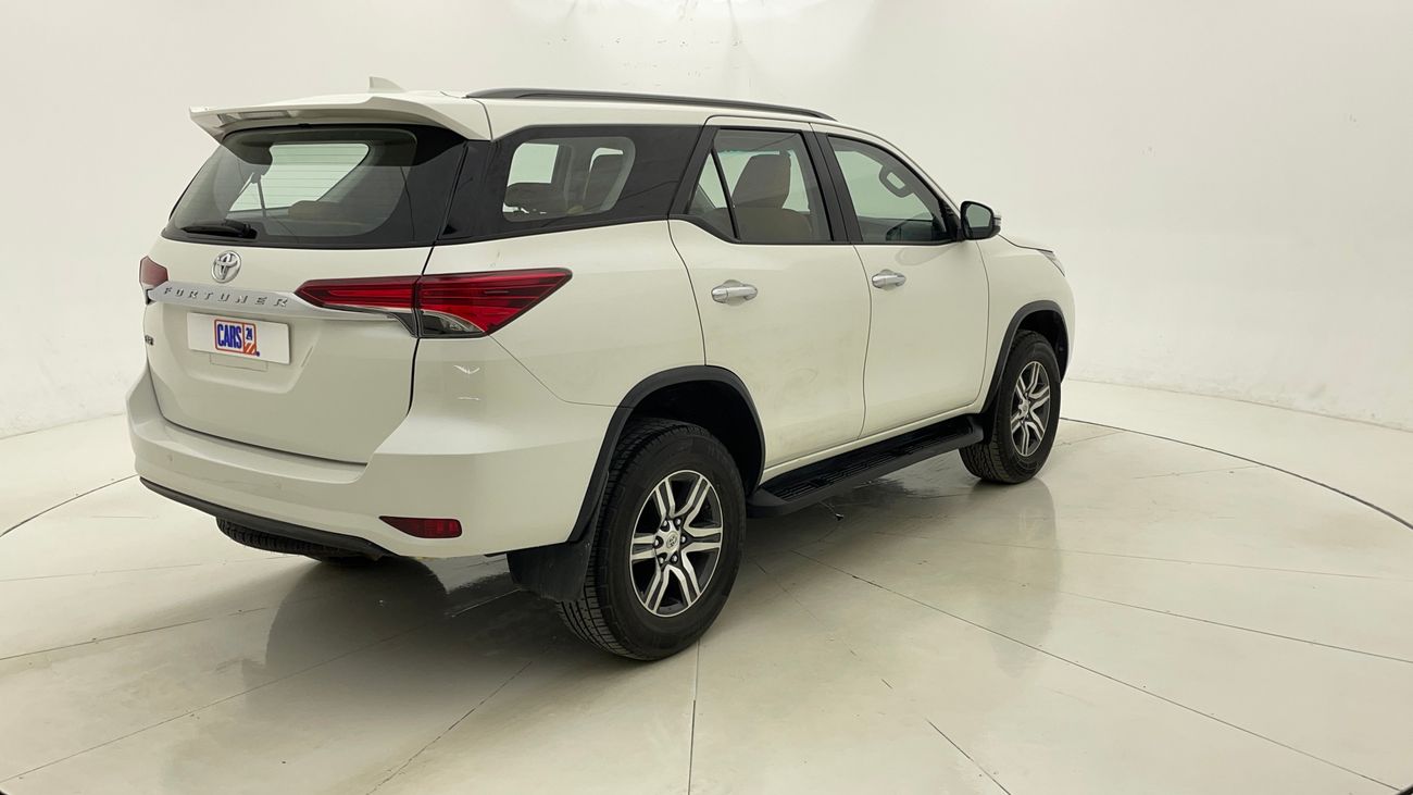 تويوتا فورتونر EXR 2.7 | بدون دفعة مقدمة | اختبار القيادة في المنزل